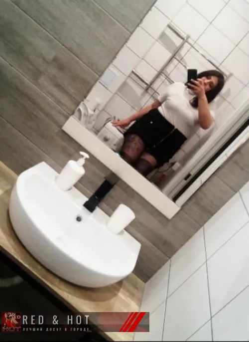 проститутка шлюха Ватсап 89375453284